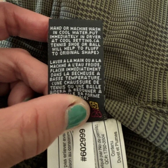 Reversible Gotcha Glacier Men’s down and feather filled winter vest size LG - Picture 12 of 16